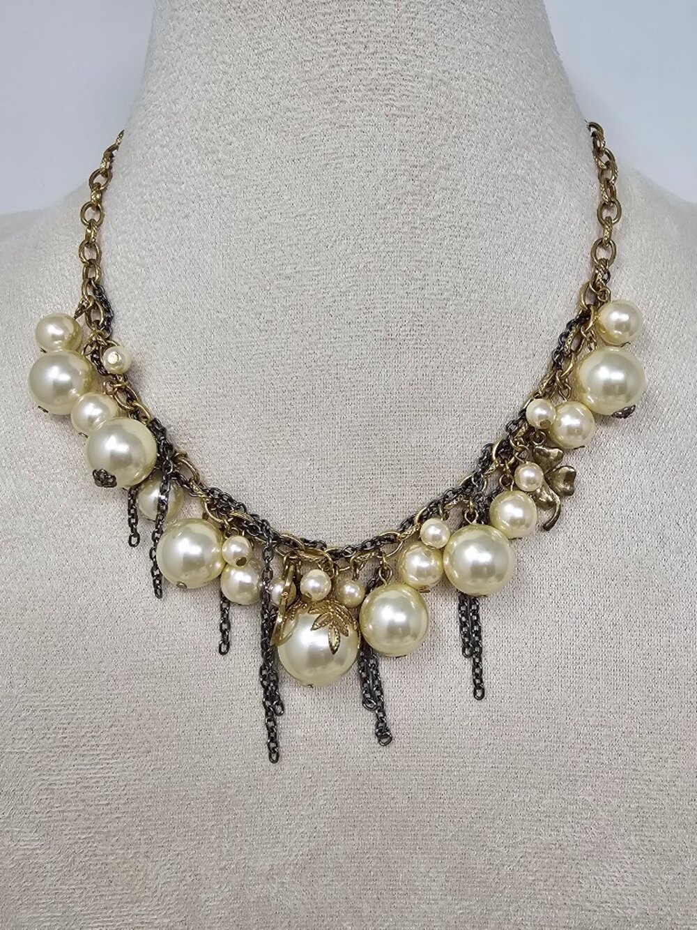 Chunky Vintage Faux Pearl Charm Statement Necklace Heart Clover Leaf Tassels